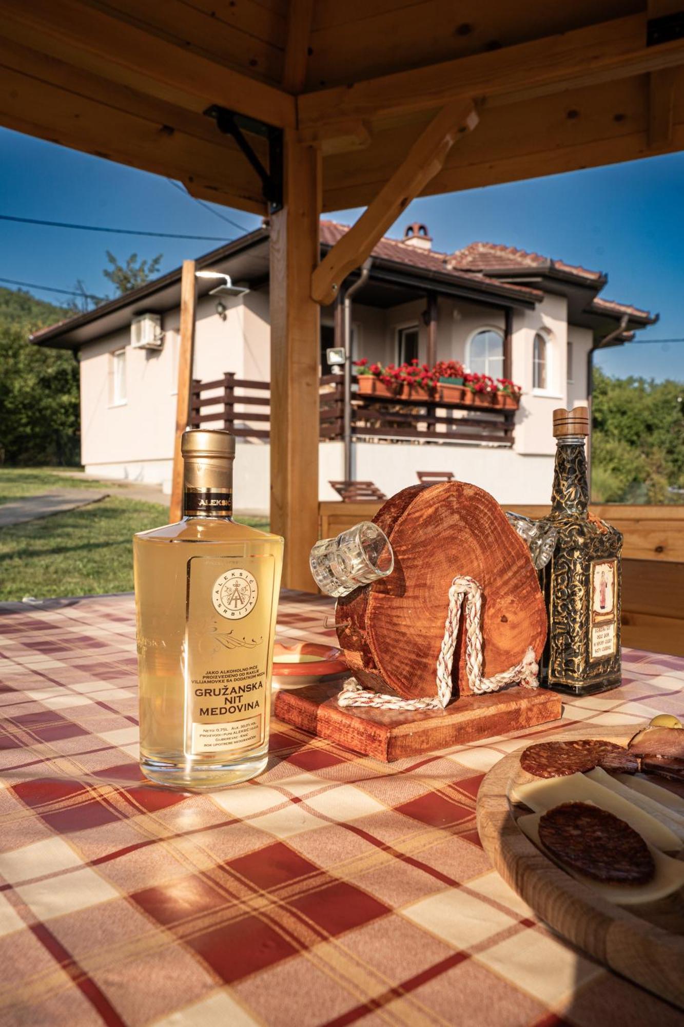 Zlatni Prag - Kraljevo 빌라 외부 사진